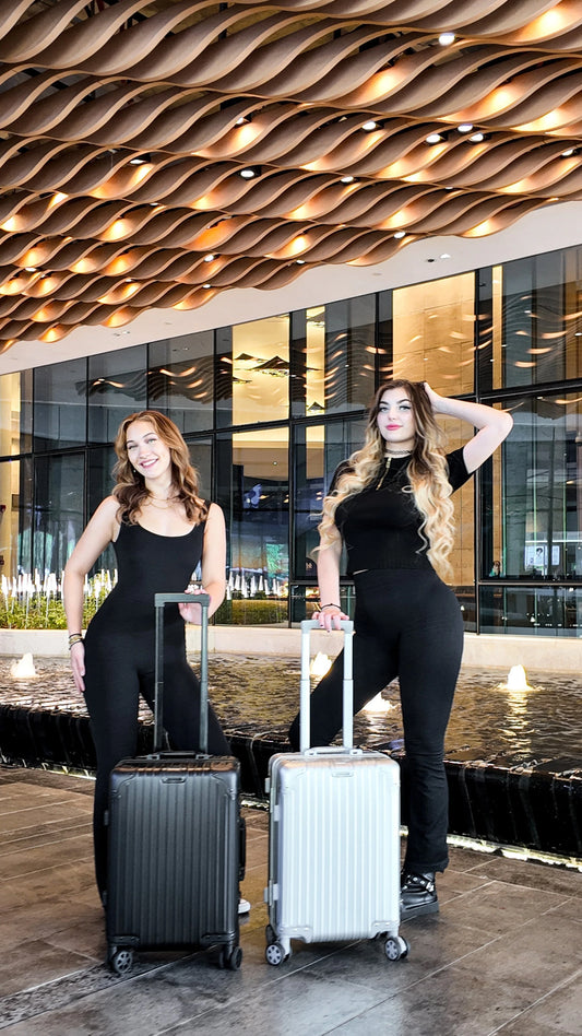 Best-9-Shop-Carry-On-Suitcases-for-Travel LYVOI