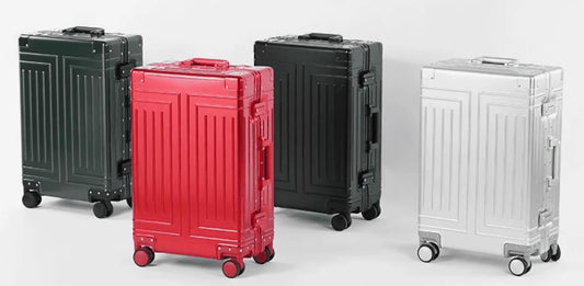 How-to-Clean-Aluminum-Luggage-Step-by-Step-Guide LYVOI